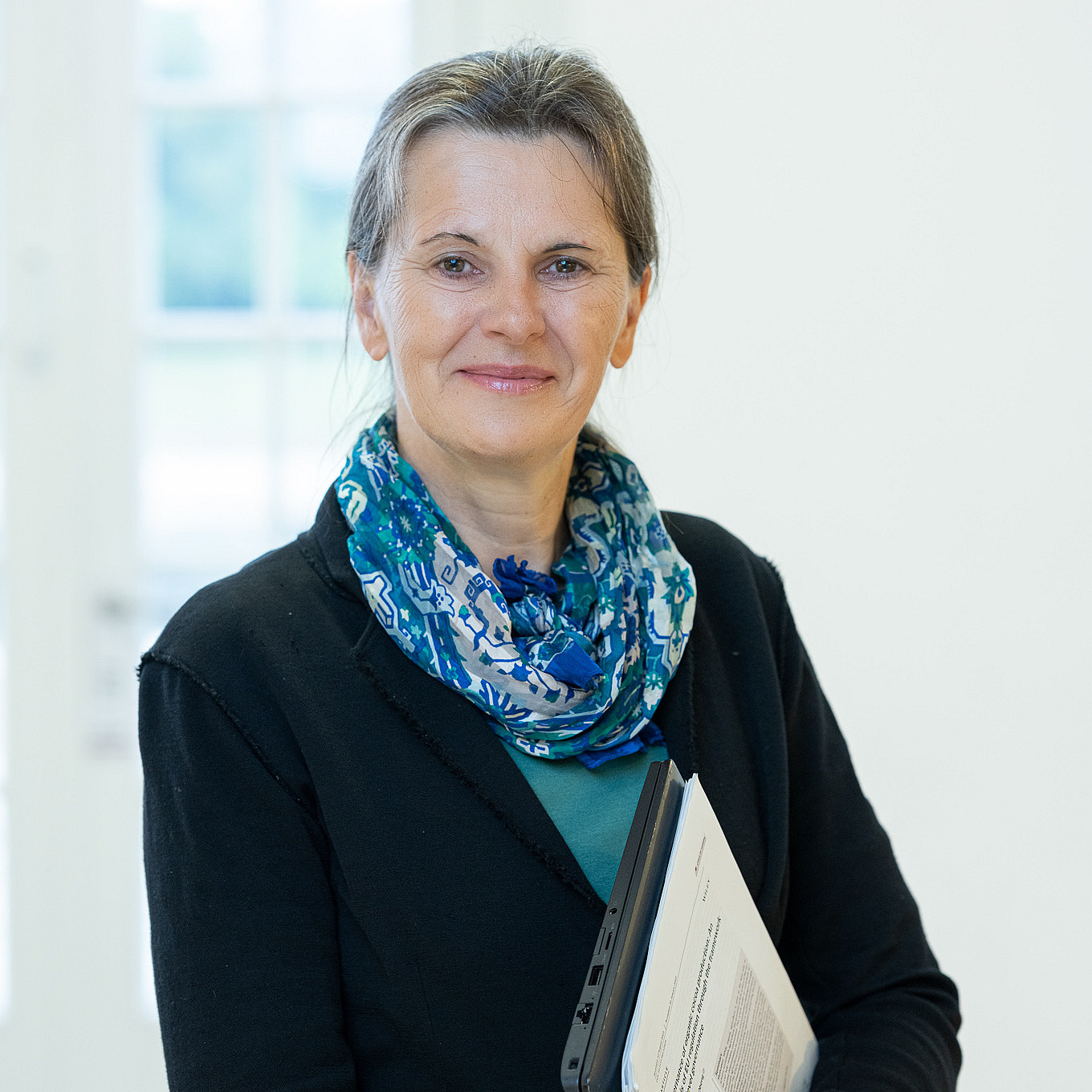 Portrait Prof. Dr. Andrea Lenschow 