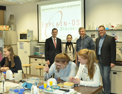 Die Universitätsgesellschaft fördert das Schülerlabor Explain-OS der Universität Osnabrück mit 21.000 Euro. Foto: Universität Osnabrück/ Ralf Wroblowski